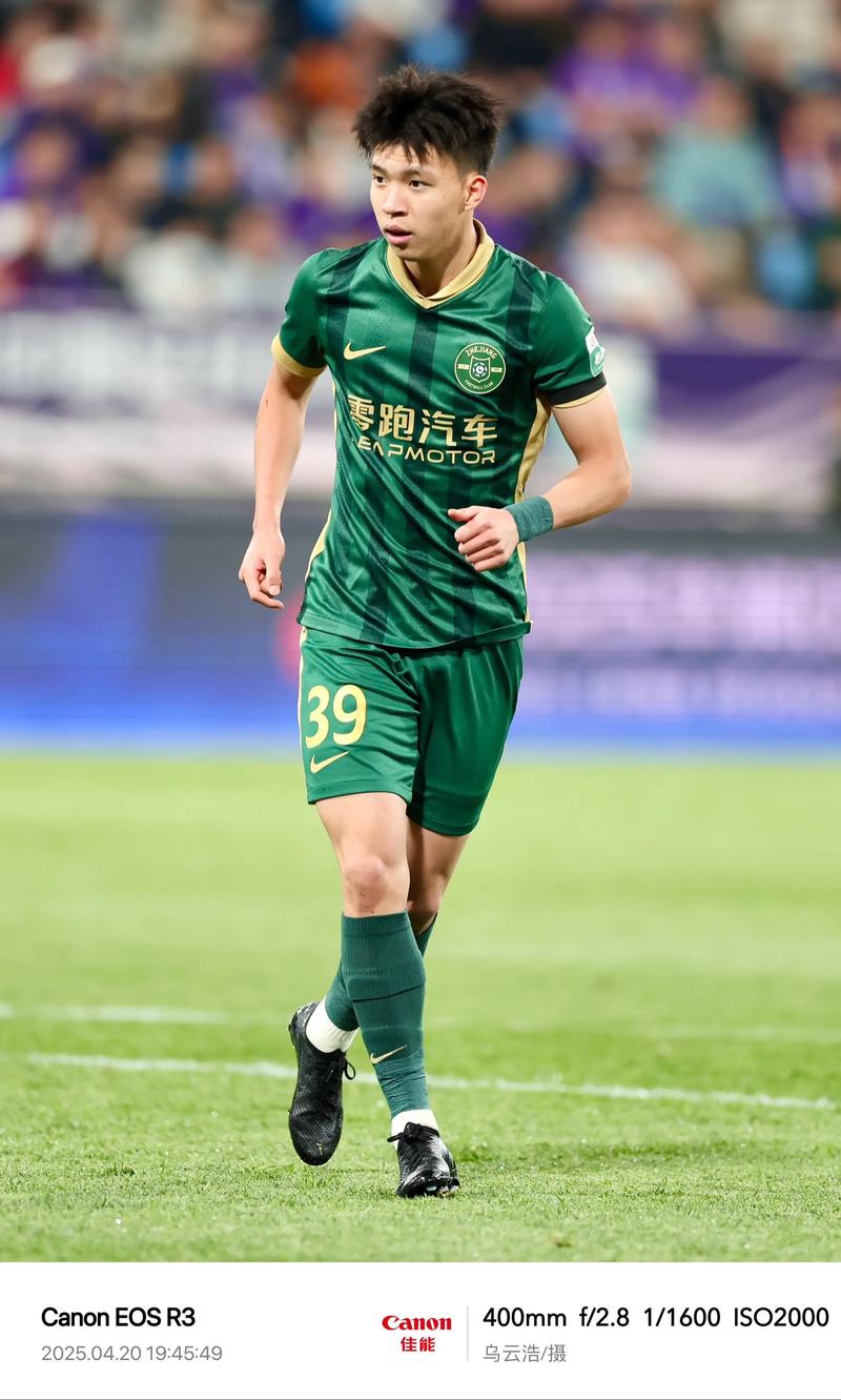 China surpasses 100 million kW in new energy storage